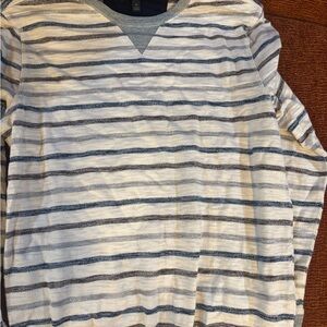 Banana Republic Men's Navy and White Striped Long Sleeve Tee